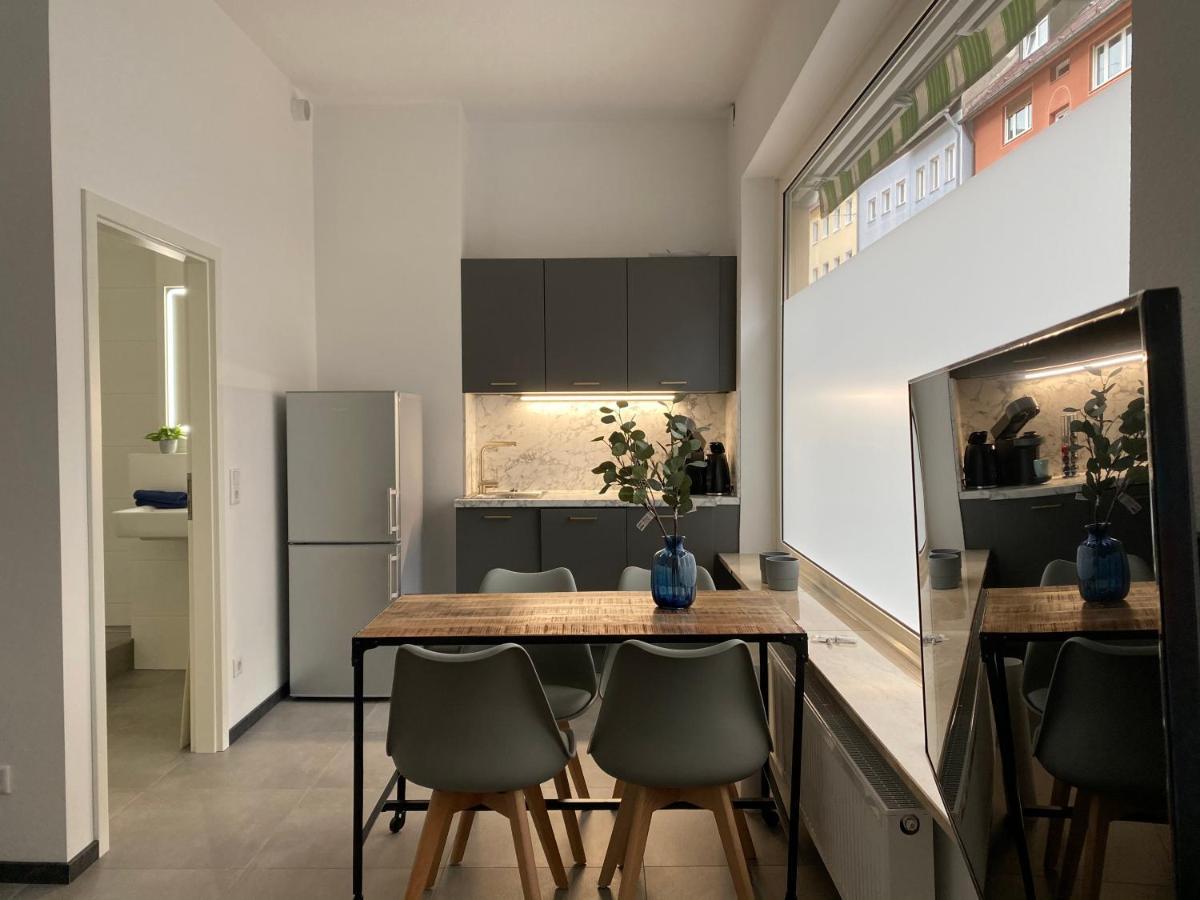 2-Zimmer-Appartment In Top-City-Lage Mit Parken Und Klimaanlage Núremberg Exterior foto